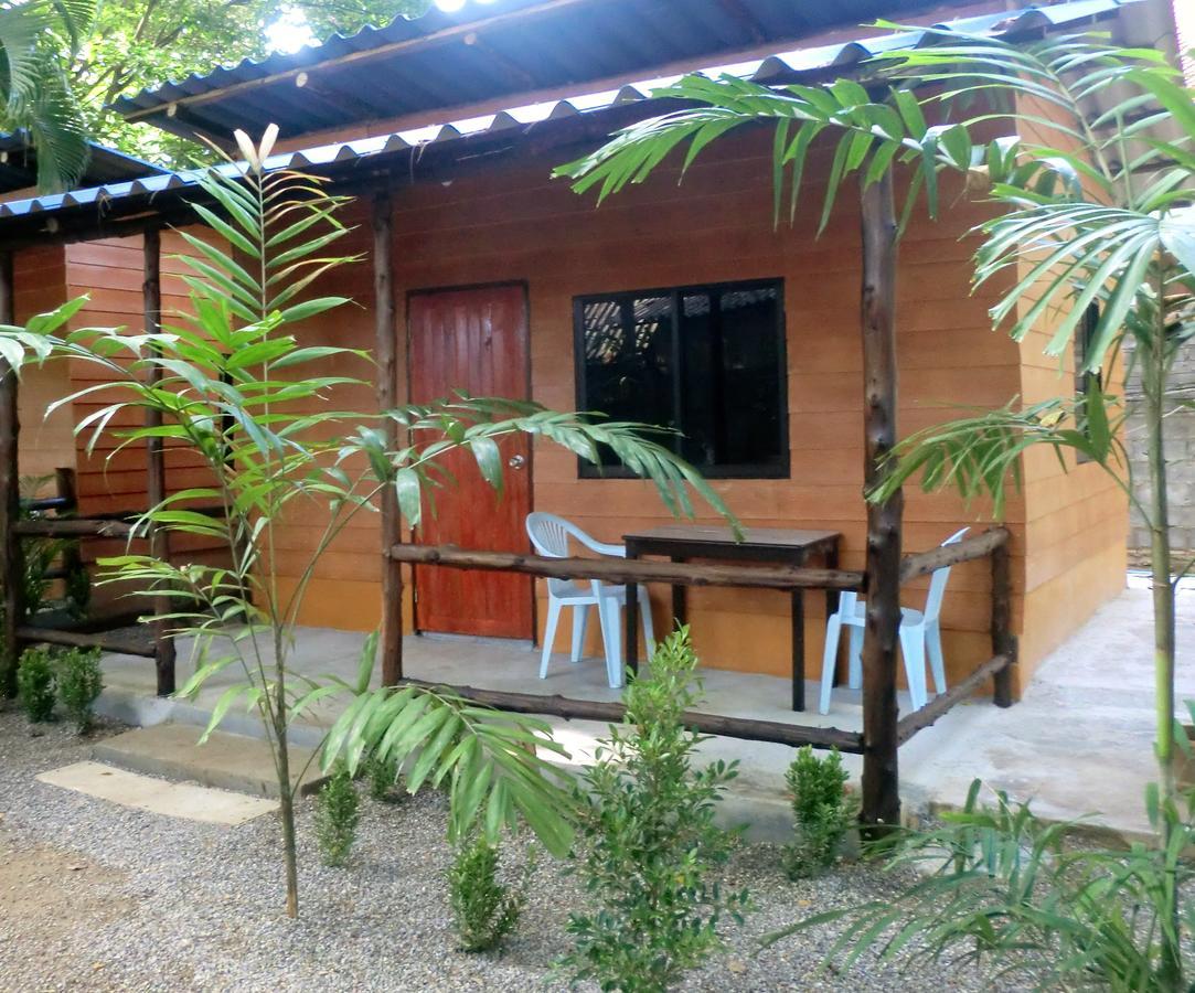 Hans Strand Bungalows 란타섬 외부 사진
