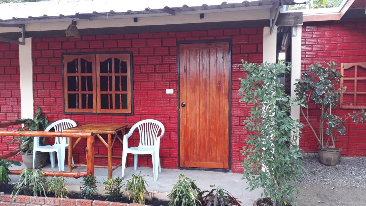 Hans Strand Bungalows 란타섬 외부 사진