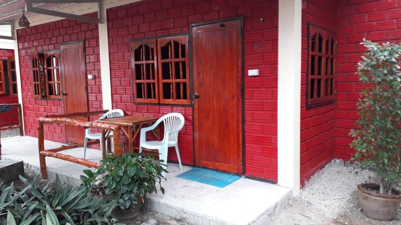 Hans Strand Bungalows 란타섬 외부 사진